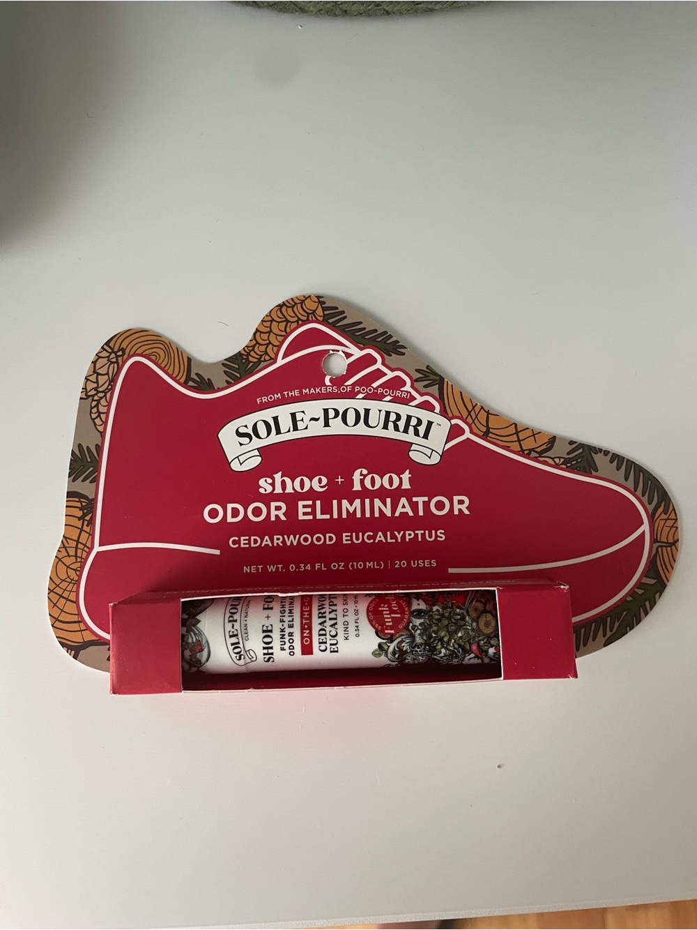 Cedarwood Eucalyptus Shoe + Foot Odor Eliminator - Red